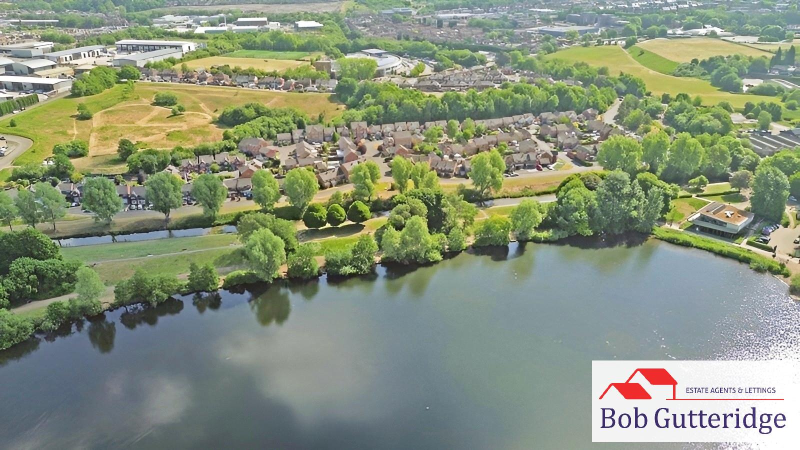 ABOUT WESTPORT LAKE LIVING